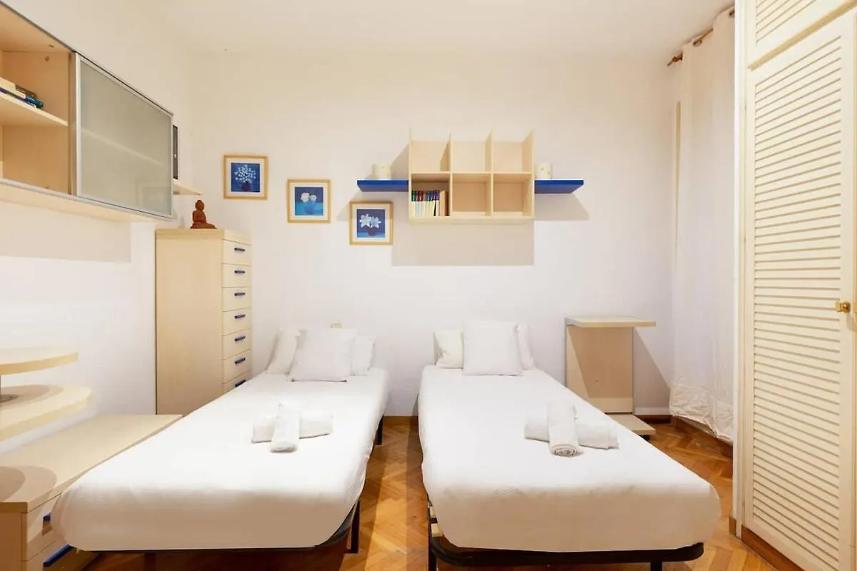 Huge Historic 5Bd With Private Terrace! Διαμέρισμα Βαρκελώνη